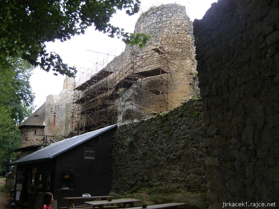 Hrad Cimburk u Koryčan - celkový pohled