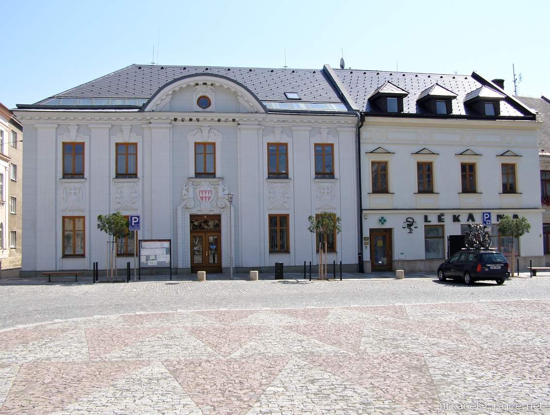 Mohelnice - náměstí Svobody 02 - Městský úřad a radnice