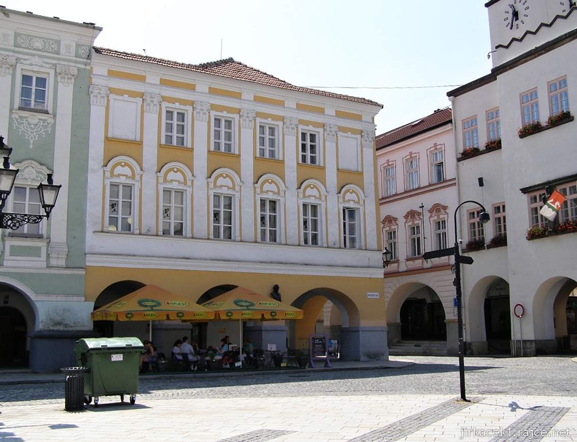 Nový Jičín - Masarykovo náměstí 04 - Laudonův dům