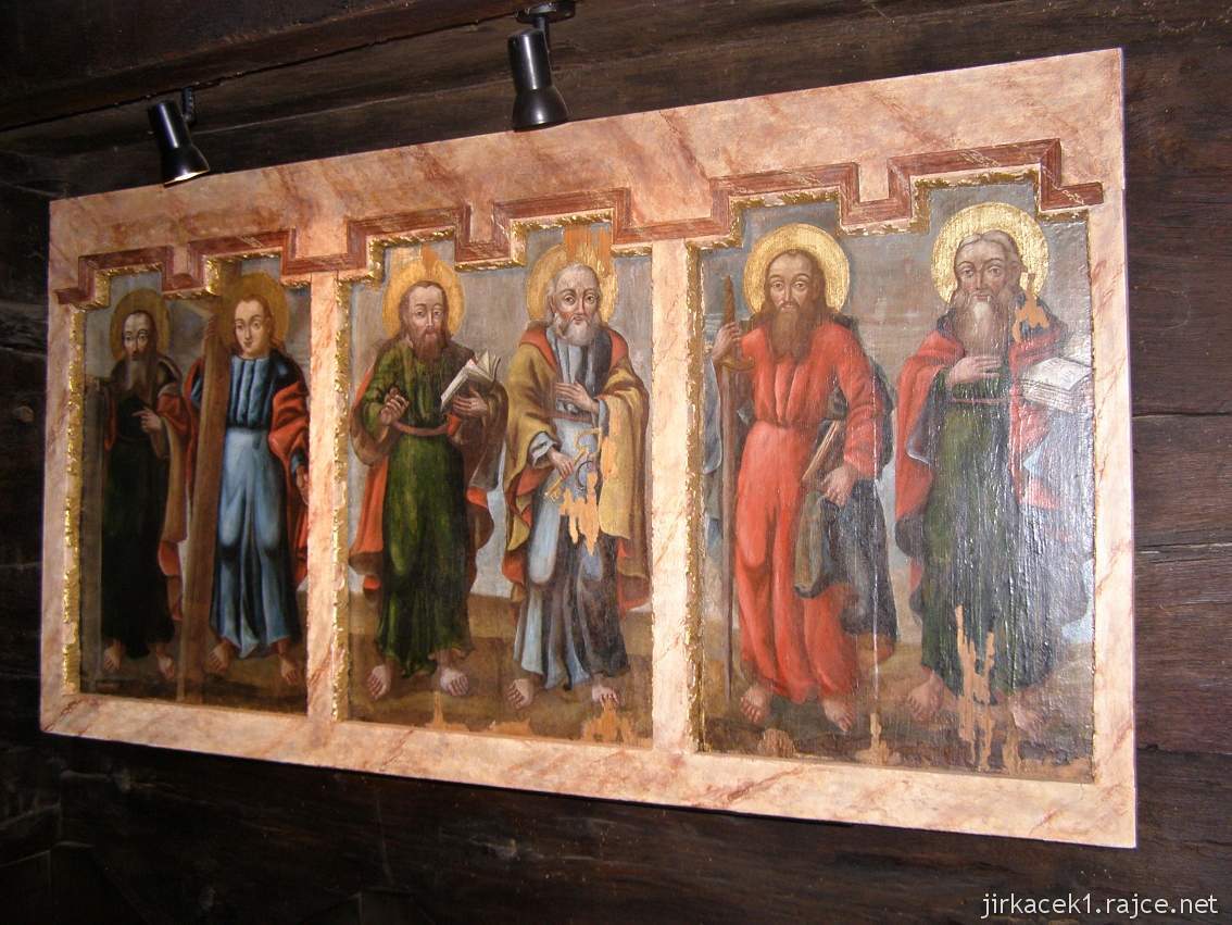 Dobříkov - dřevěný kostel Všech svatých - interiér - obrazy ikon
