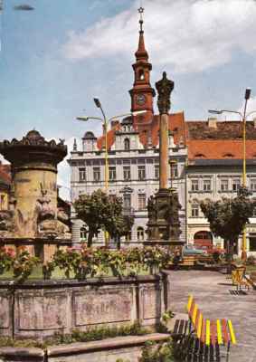 Česká Lípa-náměstí s radnicí-1971