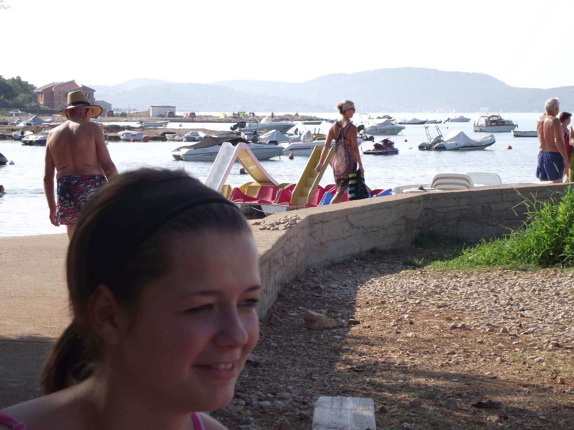 Chorvatsko rajce mother CHorvatsko Srima 2012 – opatik – album na Rajčeti