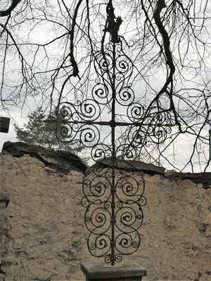 Nicov - kříž na hřbitově