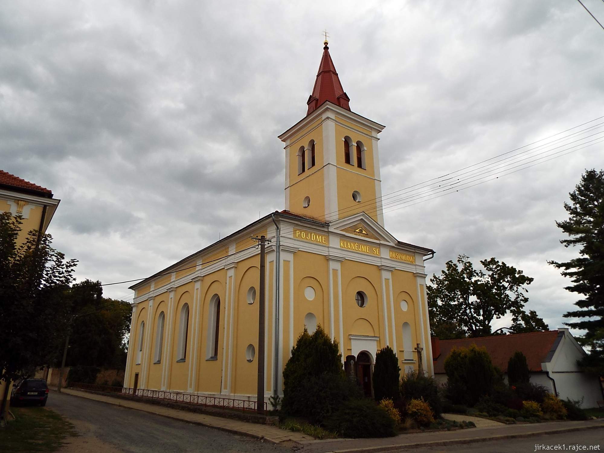 Bohutice - kostel Nanebevzetí Panny Marie - celkový pohled