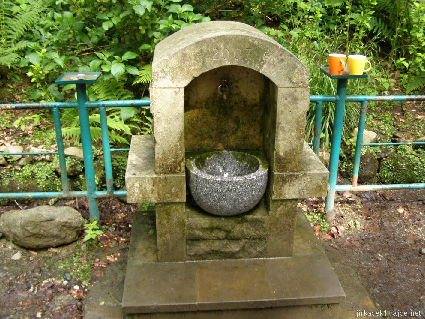 159 - Roštínská kaple - pramen vody