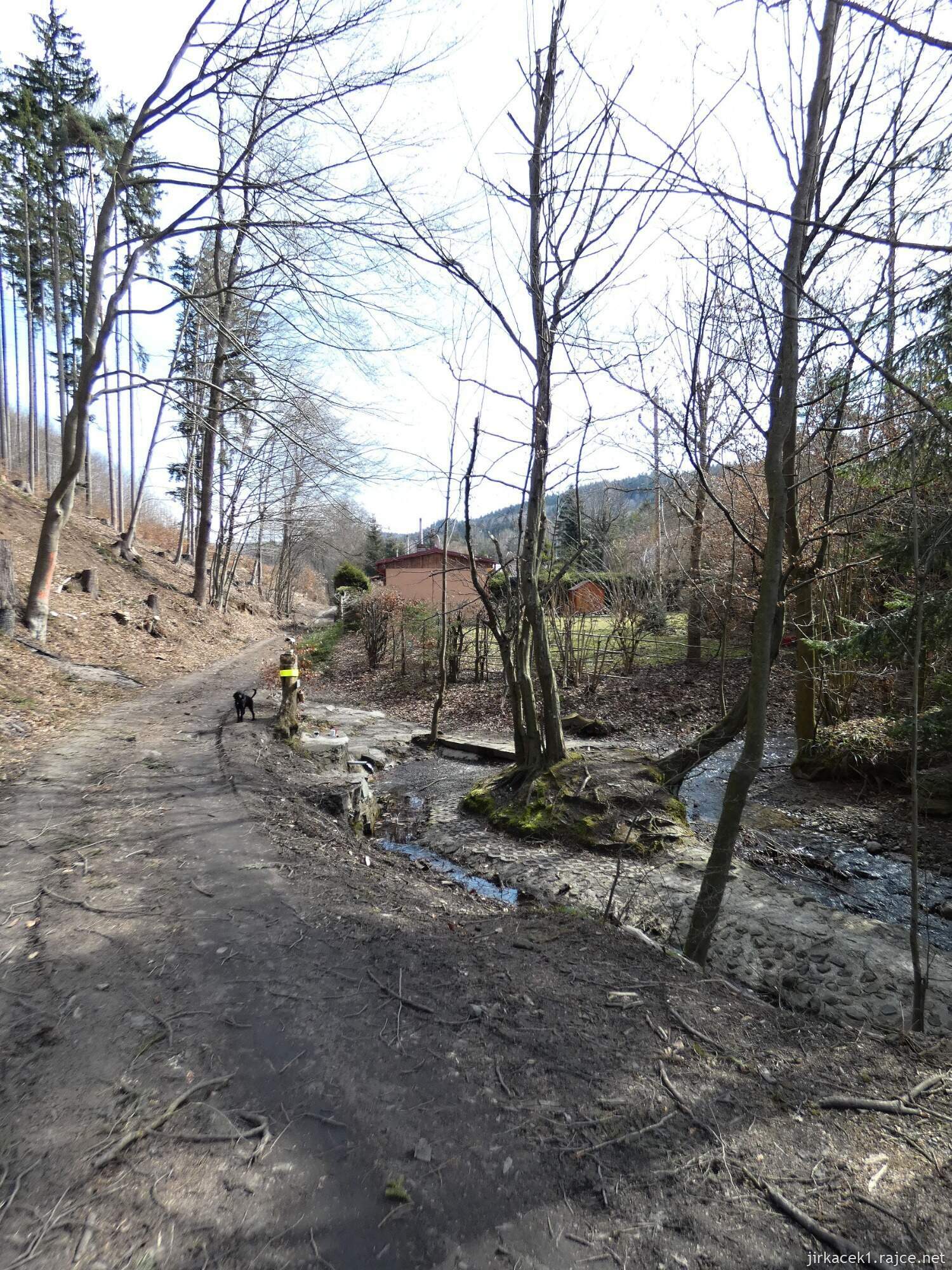 A - Rusava - studánka Pod Grúněm 004