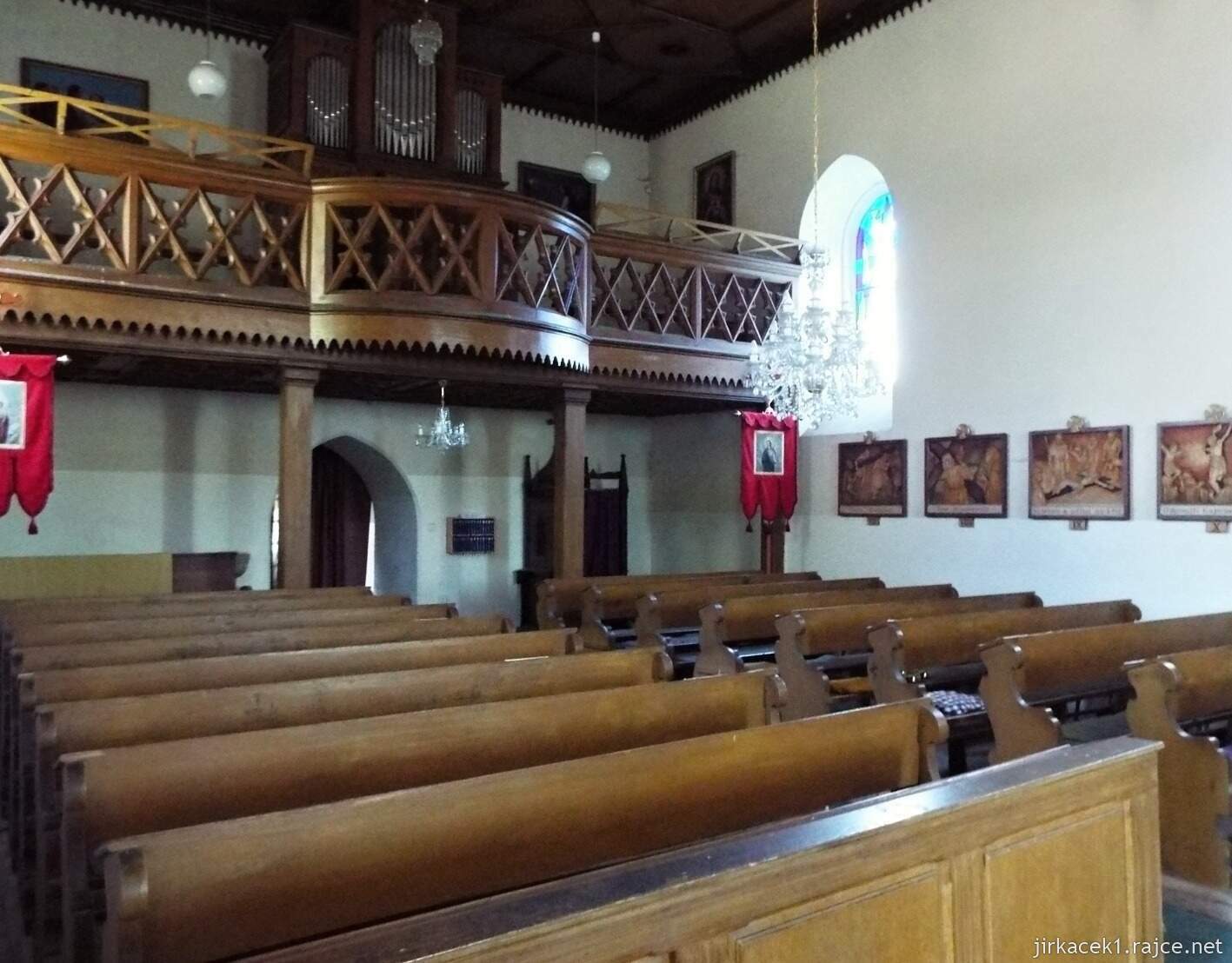 36 - Karlovice - kostel sv. Jiří 07