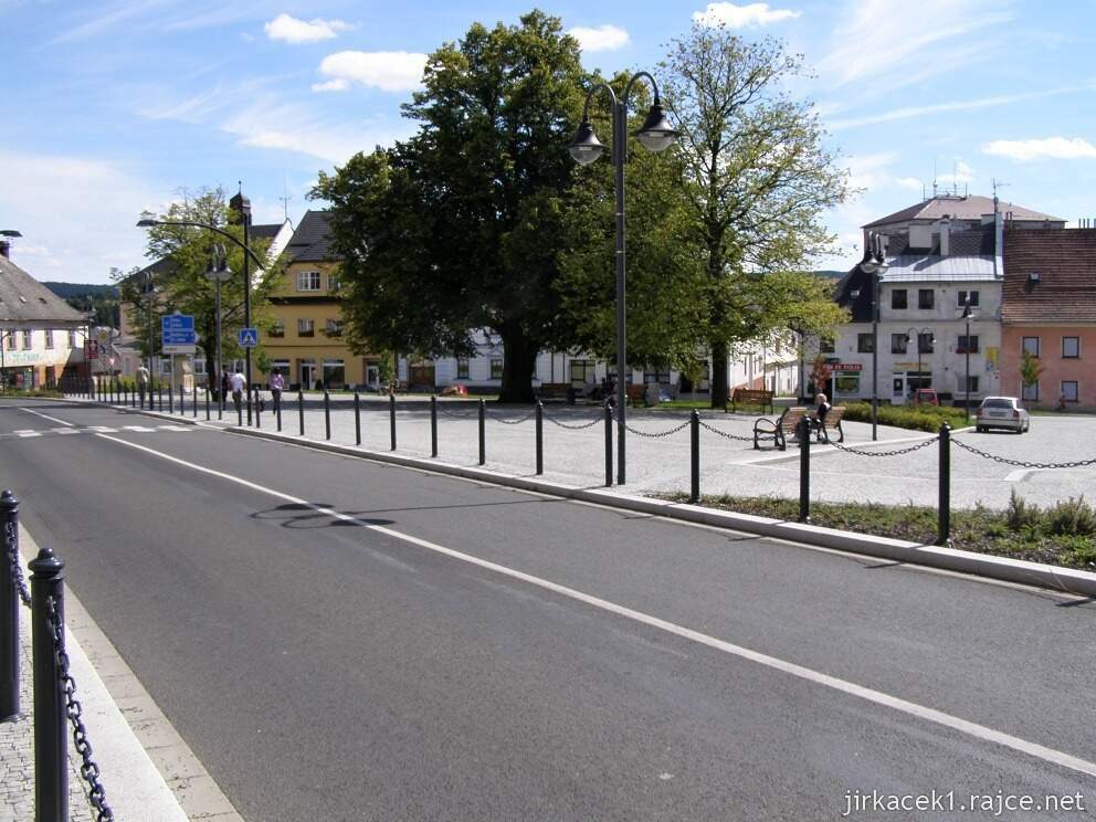 Moravský Beroun - náměstí v roce 2011